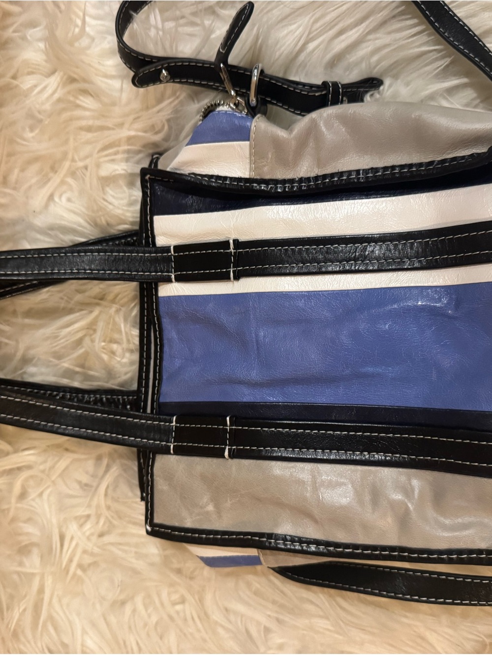 Balenciaga Striped Women’s Tote Bag - Picture 10 of 10
